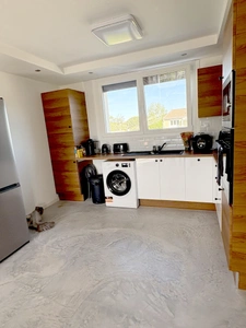 Maison rénovée 114 m² - Logement PMR indépendant - Garage 26 m² - DPE B
