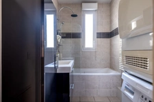 MORSANG SUR ORGE Appartement 4 pièces de 95m² - jardin de 279m² - 3 parkings dont un box double.