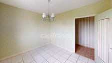 Secteur La Roue - appartement 4P de 67,29 m² en dernier étage - potentiel à rénover