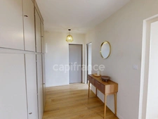 Appartement T4 rénové en 2026 – 89,12 m² – 6ᵉ étage – Vue remarquable sur Lyon