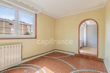 Appartement 4P de 69m² à rénover- 2° étage - balcon sur cour