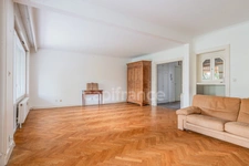 5-room apartment – 119.61 m² – Terrace & Balcony – Cuire / Croix-Rousse