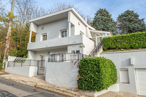Secteur Crépieux- Maison atypique 5P de 177 m² - Vue Remarquable - 