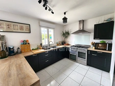 Maison familiale 4 chambres avec piscine - 27700
