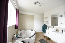 Maison à vendre 6 pièces et dépendance - 27120