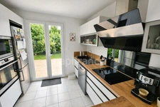 Maison de plain pied - 4 chambres 27600