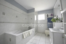 Maison familiale 5 chambres - Beaux volumes - Proche VERNON