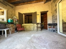 Fermette de caractère avec 3,6 hectares de terrain – Hameau de Sermentizon