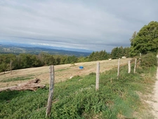Terrain à vendre de 4122  proche de ESCOUTOUXx (63)