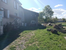 Maison de charme avec dépendances (refaite à neuf pour la vente) sur 1 391 m² de terrain – Paslière