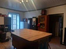🏡 Maison et appartement à Thiers – Ensemble avec garage et caves – Creux de l’Enfer