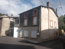 🏡 Maison de bourg à La Roche – 3 chambres + grenier – Garage – Idéale famille ou projet locatif