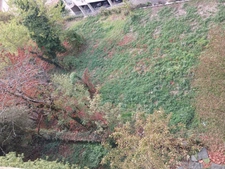 IMMEUBLE DE CARACTÈRE À FORT POTENTIEL D’INVESTISSEMENT chargé d'histoire– CENTRE-VILLE DE THIERS (63300)