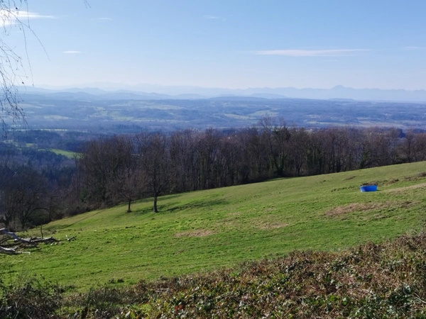 Terrain à vendre de 4122  proche de ESCOUTOUXx (63)