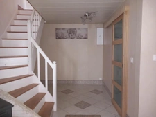🏡 Maison de bourg à La Roche – 3 chambres + grenier – Garage – Idéale famille ou projet locatif