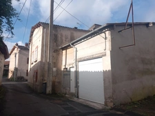 🏡 Maison de bourg à La Roche – 3 chambres + grenier – Garage – Idéale famille ou projet locatif