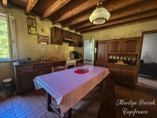Fermette de caractère avec 3,6 hectares de terrain – Hameau de Sermentizon