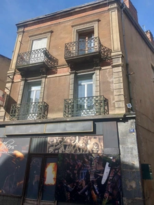 Local/bureau à vendre THIERS (63)