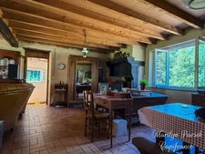 Fermette de caractère avec 3,6 hectares de terrain – Hameau de Sermentizon