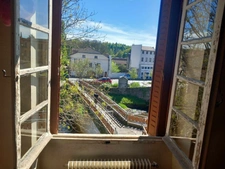 Maison de ville 88 m² avec garage, grenier aménageable et fort potentiel d'investissement – Quartier du Moutier à Thiers