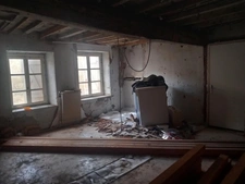 🏡 Maison et appartement à Thiers – Ensemble avec garage et caves – Creux de l’Enfer