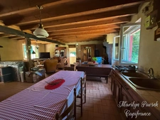 Fermette de caractère avec 3,6 hectares de terrain – Hameau de Sermentizon