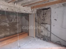 🏡 Maison et appartement à Thiers – Ensemble avec garage et caves – Creux de l’Enfer