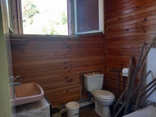 Ensemble immobilier à rénover comprenant maison de ville, appartement et 2 anciens ateliers de coutellerie