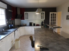 House for sale, 12 rooms, NERIS LES BAINS (03)