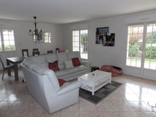 House for sale, 12 rooms, NERIS LES BAINS (03)