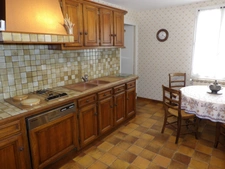 À vendre – Maison rénovée de 141 m² habitables Commentry (03600)