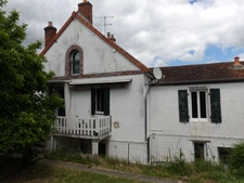 Maison à vendre 6 pièces NERIS LES BAINS (03)
