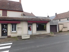 Maison à vendre 5 pièces MALICORNE (03)