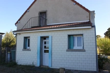 Maison à vendre 5 pièces COMMENTRY (03)