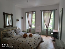 immeuble à vendre NERIS LES BAINS (03) Idéal investisseur