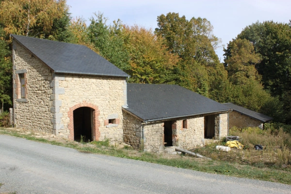 Maison à vendre 4 pièces MAINSAT (23)
