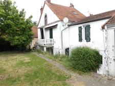 Maison à vendre 6 pièces NERIS LES BAINS (03)