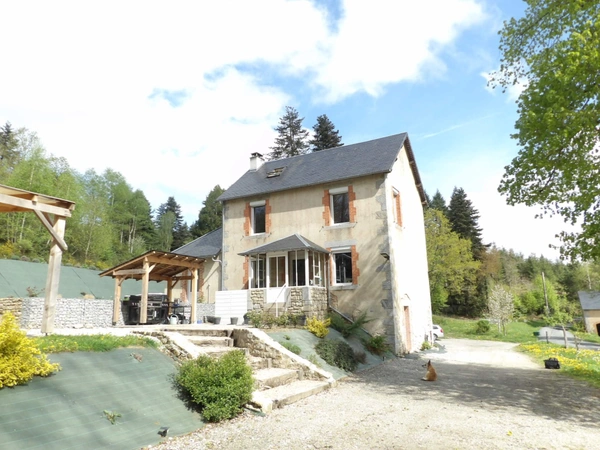 Maison à vendre 6 pièces MAINSAT (23)