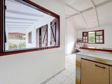 Maison à vendre 9 pièces  (971)
