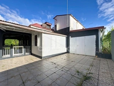 Maison à vendre 9 pièces  (971)