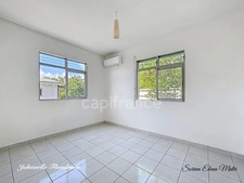 Maison à louer 4 pièces LE GOSIER (971)