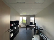 Local/bureau à vendre ROUBAIX (59) Eurotéléport, Mac-Arthur GLEN:,16 à 24 bureaux totalisant 637m2+6 parkings, Possibilté 13 