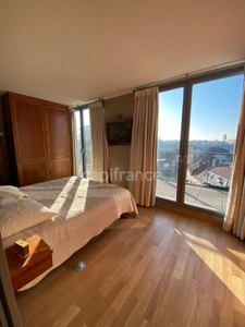 Appartement à vendre 5 pièces ROUBAIX (59) Centre-ville 131m², 2/3 chambres,  bureau, terrasse 65m², garage .