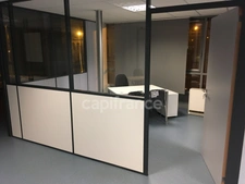 Local/bureau à vendre ROUBAIX (59)Bureau hyper centre, récents 225 m² + 5 parkings couverts en zone franche et QPPV