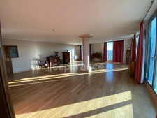 Appartement à vendre 5 pièces ROUBAIX (59) Centre-ville 131m², 2/3 chambres,  bureau, terrasse 65m², garage .