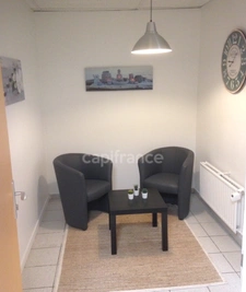 Dpt Nord (59), à vendre ROUBAIX immeuble rapport mixte commerce-bureau-appartement 11 pièces , 207m² 