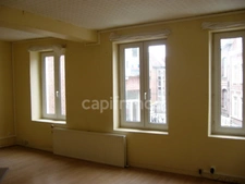 Dpt Nord (59), à vendre ROUBAIX immeuble rapport mixte commerce-bureau-appartement 11 pièces , 207m² 
