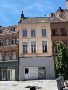 Dpt Nord (59), à vendre ROUBAIX immeuble rapport mixte commerce-bureau-appartement 11 pièces , 207m² 