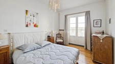 Appartement bourgeois 1890 – Élégance & art de vivre au cœur de Royat (63)