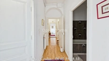 Appartement bourgeois 1890 – Élégance & art de vivre au cœur de Royat (63)